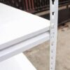 RAK BESI SIKU LUBANG BOLTLESS SLOTTED ANGLE TIPE GTM-100 UKURAN 118x55x240 CM, 5 SUSUN, WARNA PUTIH