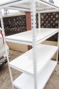 RAK BESI SIKU LUBANG BOLTLESS SLOTTED ANGLE TIPE GTM-100 UKURAN 118x55x240 CM, 5 SUSUN, WARNA PUTIH