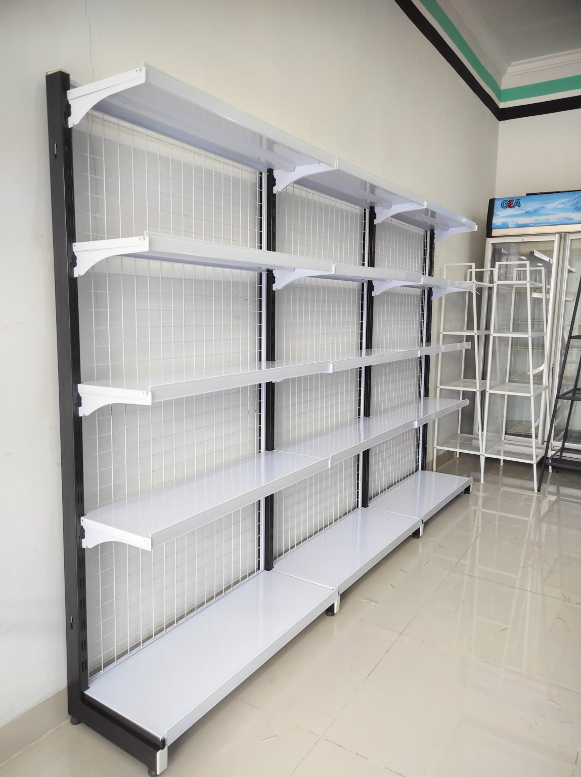 PEMASANGAN RAK MINMARKET DISPLAY TOKO DI SAWANGAN DEPOK