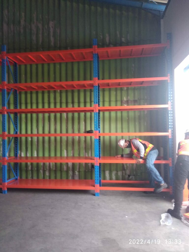 RAK GUDANG BESI PABRIK MEDIUM DUTY TIPE ZA-500 T.300, KEKUATAN 500 KG / LEVEL ATAU 2 TON / UNIT, 4 LEVEL, UKURAN 200x50x300 CM & 200x60x300 CM (WARNA & UKURAN BISA CUSTOM)